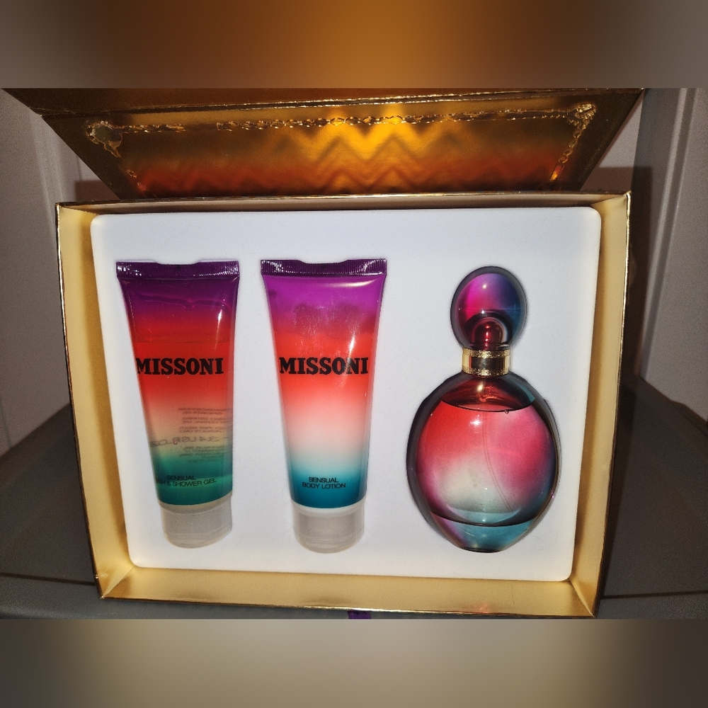 Missoni (2015) by Missoni EDP / Eau De Parfum Perfume 3 piece Gift Set;Brand New
